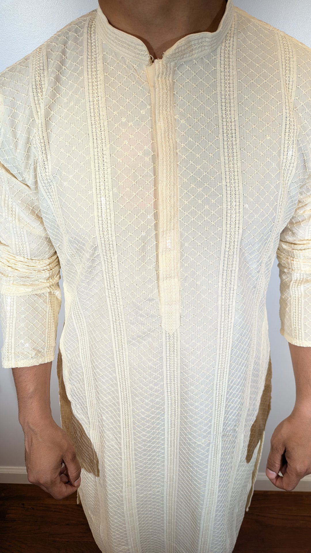 Cream Chikankari Kurta (Slim Fit)