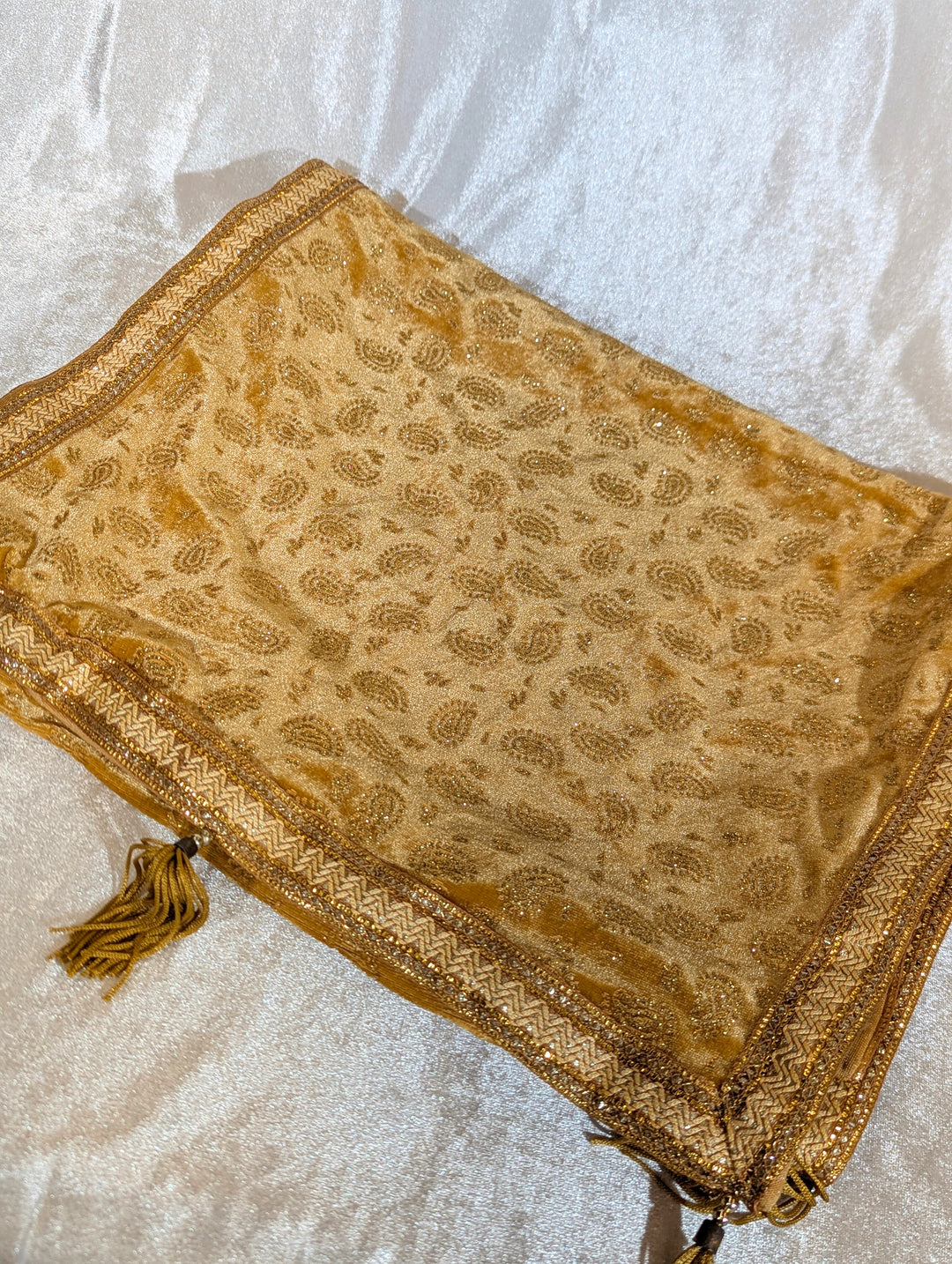 Gold Pagdi and Shawl Set