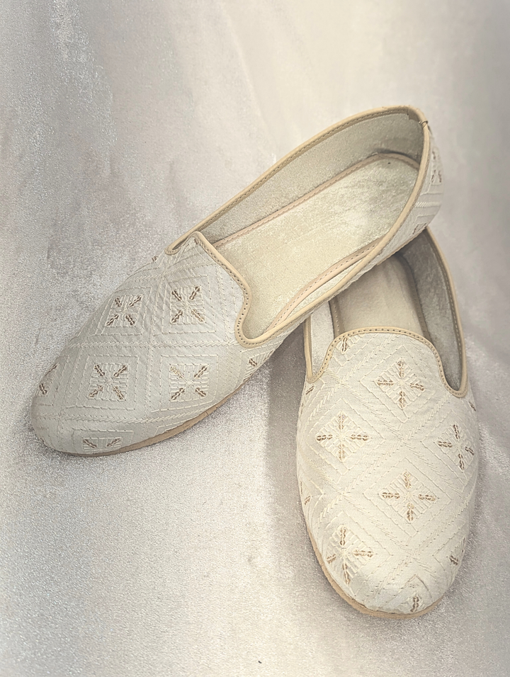 White Gold Men's Jutti