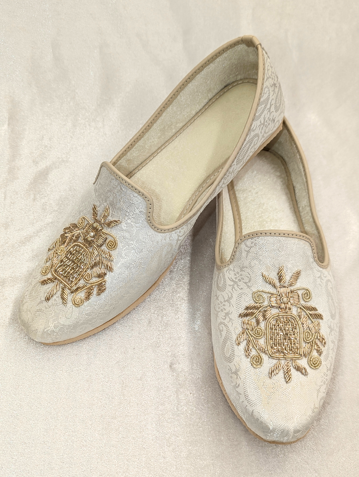 White Gold Men's Jutti