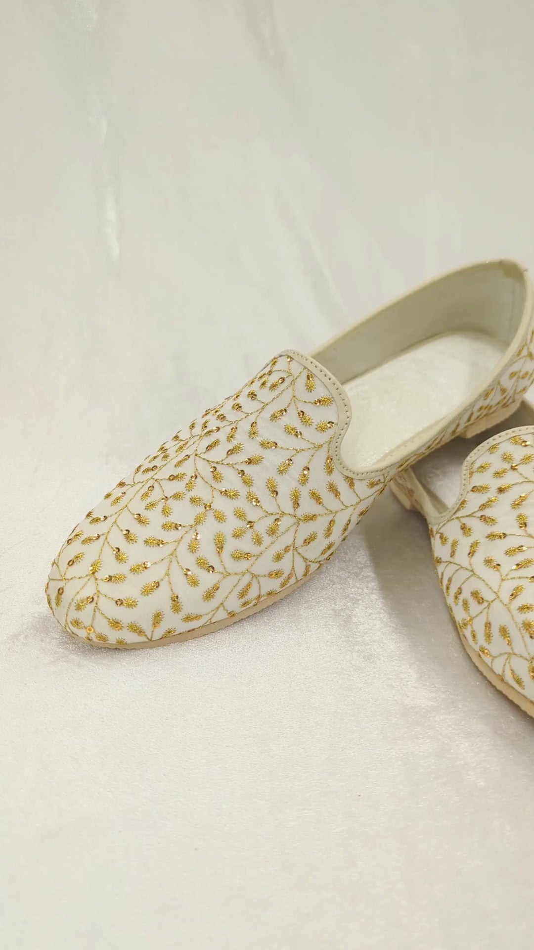 Cream Gold Men's Jutti