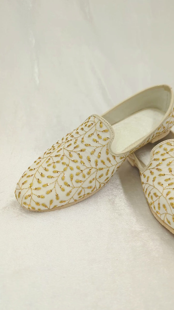 Cream Gold Men's Jutti